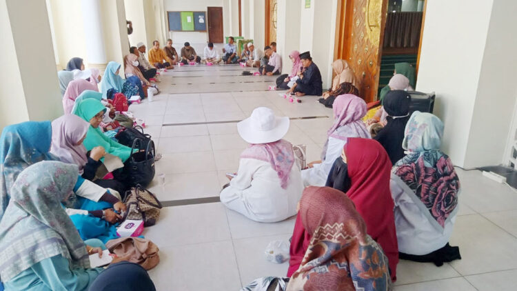 Jelang Keberangkatan ke Tanah Suci