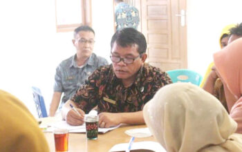 Kepala Badan Kesbangpol Pasaman Aprizal.