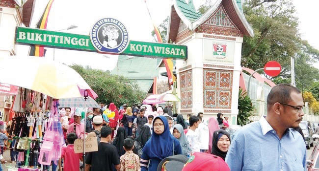 TARIF LAMA— Pemko memastikan harga tiket masuk ke seluruh objek wisata berbayar masih menerapkan tarif lama.