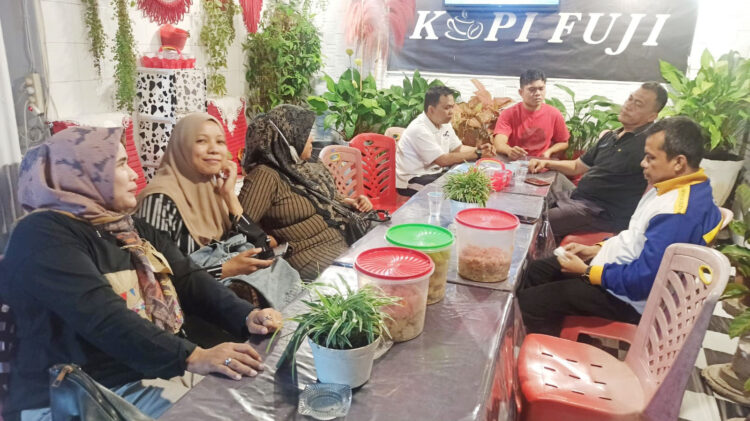 PERSIAPAN— Rapat persiapan rencana pelaksanaan Invitasi Bola Basket Antar SMP, SMA se-Kota Payakumbuh dan Junior, Umum serta Veteran se-Sumatera tahun 2022.