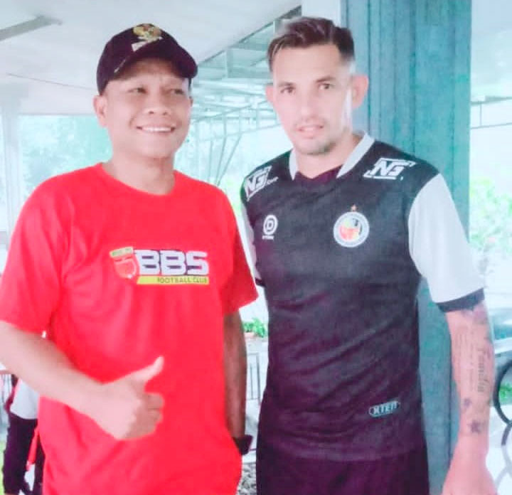 Semen Padang FC Merumput di Lapangan BBS Batu Balang