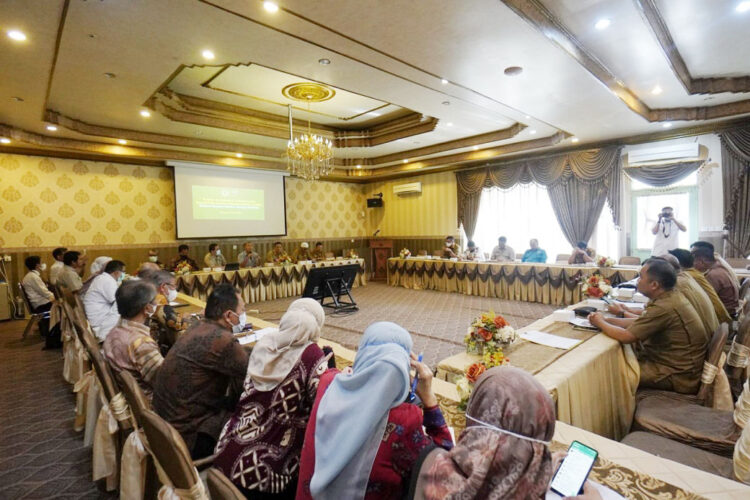RAKOR—Demi matangkan persiapan kegiatan University Social Responsibility (USR) V, Universitas Baiturrahmah (Unbrah) melaksanakan Rapat Koordinasi (Rakor).