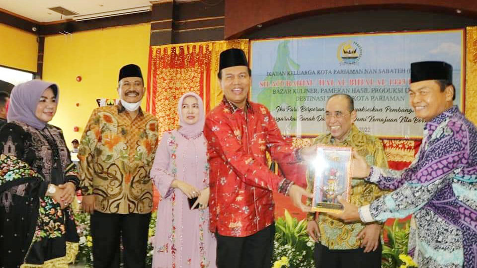 Wako dan Wawako Kompak Hadiri Iko Paris Serta Bazar Kuliner