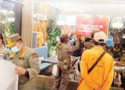 Bandel, 6 Tempat Usaha Dikasih Stiker Nunggak Pajak, Dispenda: Tak Kunjung Dilunasi, Izin Usaha Dicabut