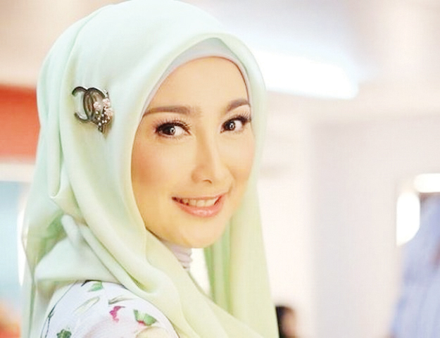 Desy Ratnasari Buka Hati untuk Nassar 1 Desy Ratnasari