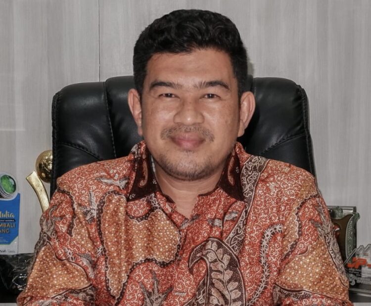 Kepala Dinas Kebudayaan dan Pariwisata Aceh Almunizal Kamal