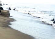 Abrasi Landa Pantai Masang, Daratan Tergerus, Kapal Nelayan Rusak