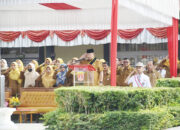 Bupati Agam Jadi Pembina Upacara di SMA 1 Ampek Angkek