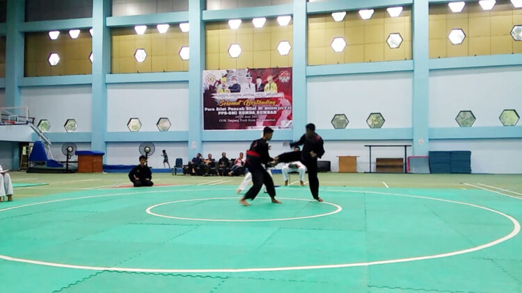 Bupati Dukung Kegiatan SMI Laksanakan Sirkuit Silat Sumbar