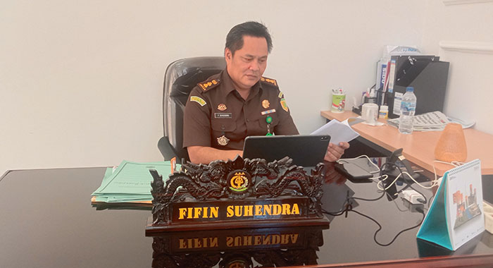 Dugaan Korupsi Pengadaan Sapi Pemprov Sumbar Dibidik, Indikasinya Tak Sesuai Spesifikasi yang Ditetapkan, Kejati Periksa10 Saksi, Segera Naik ke Penyidikan 1 Fifin Suhendra
Kasi Penkum Kejati Sumbar