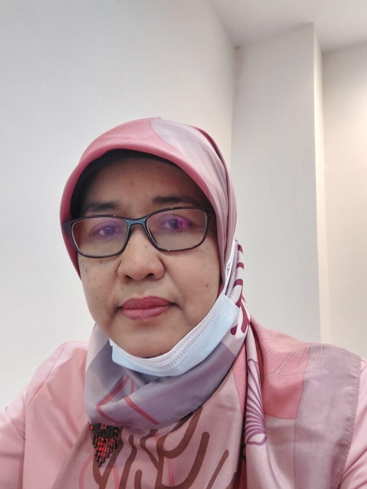 Dari FE Menuju FEB: Makna dan Tantangan 1 Verinita