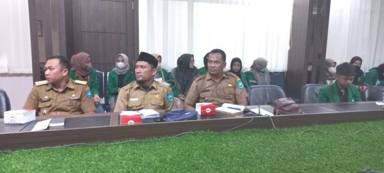 MAHASISWA KKN— Pemko Sawahlunto menerima kedatangan mahasiswa KKN Unand Padang.