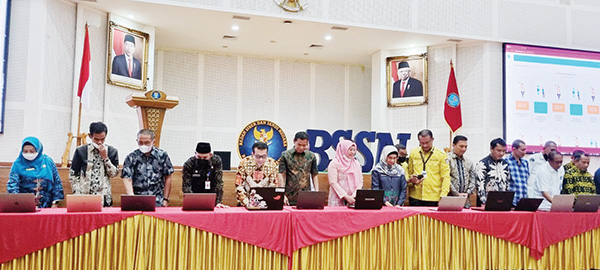 ACARA— Kepala Diskominfotik Provinsi Sumbar, Jasman Rizal,  saat kerjasama diikuti pihak terkait lainnya.