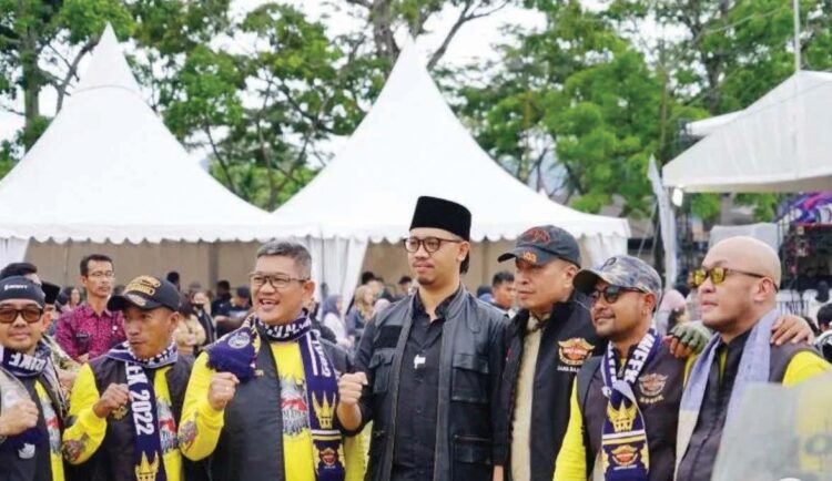 Diikuti Ribuan Rider, SBW 2022 Berlangsung Meriah di Bukittinggi 1 PERGELARAN- Walikota Bukittinggi Erman Safar hadiri pergelaran Harley Davidson Club Indonesia (HDCI) Sumatera Bike Week (SBW) 2022 yang digelar di kota Bukittinggi