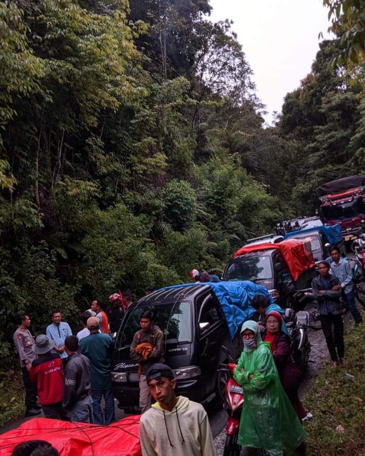 b5521f06 5bce 4707 a8d0 0ee6f00136b9