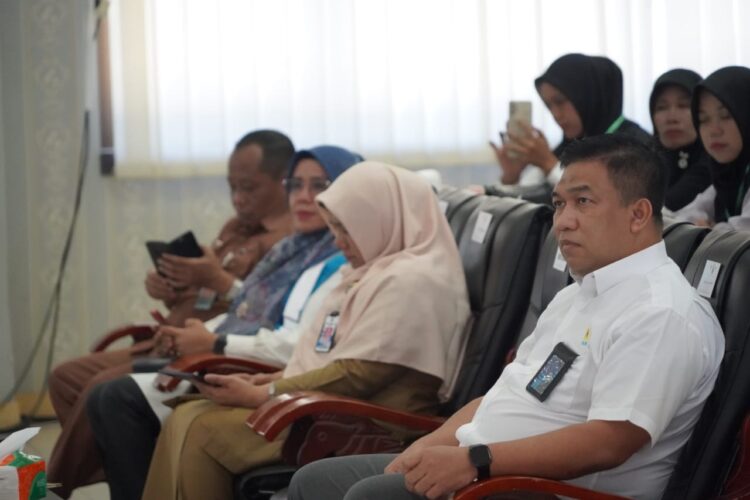 UKM Harus Melek Digital, Marketplace PLN Mobile Bisa Jadi Solusi 1 pelatihan--PLN Unit Induk Wilayah (UIW) Sumbar gelar pelatihan kewirausahaan tentang Bisnis Digital, Senin (18/07).