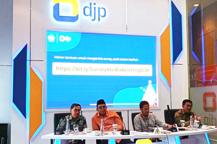 DJP Klaim Kantongi Data Masyarakat yang Hindari Pajak
Media briefing DJP Kemenkeu, Selasa (2/8). (Jawapos.com