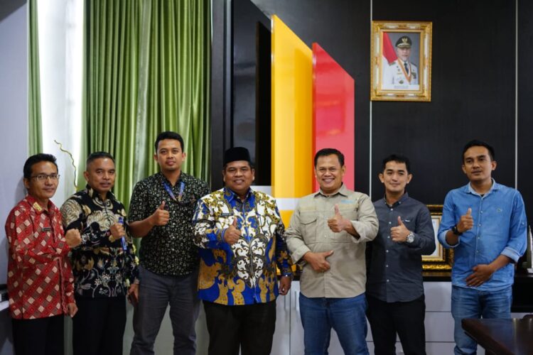 Bupati Padangpariaman Suhatri Bur menyatakan dengan terbentuknya Himpunan Pengusaha Muda Indonesia (HIPMI ) Kabupaten Padangpariaman hendaknya dapat dirasakan keberadaannya dan bisa bersinergi bersama Pemkab Padanpariamandalam memajukan daerah.