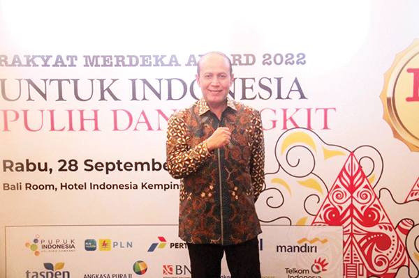 Komjen Boy Rafli, Raih Penghargaan Tokoh Penanggulangan Radikalisme dan Terorisme 1 Komjen Boy Rafli Amar
Kepala BNPT