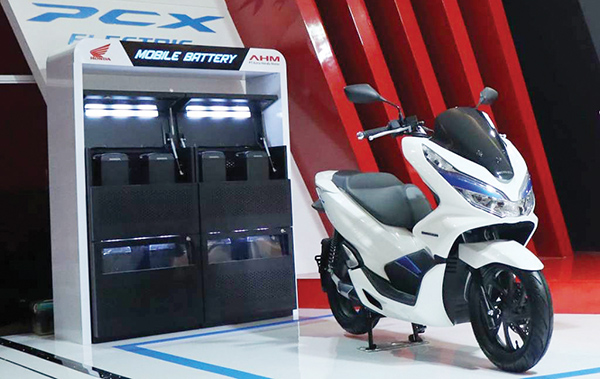 Netralisasi Karbon Dunia di Indonesia Tahun Ini, AHM Bersiap Umumkan Roadmap Sepeda Motor Listrik 1 AHM Bersiap Umumkan Roadmap Sepeda Motor Listrik untuk Netralisasi Karbon Dunia di Indonesia Tahun Ini