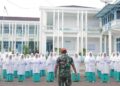Datangkan Instruktur Secata B, Santri Diniyyah Puteri Latihan Kedisiplinan 11 Datangkan Instruktur Secata B, Santri Diniyyah Puteri Latihan Kedisiplinan