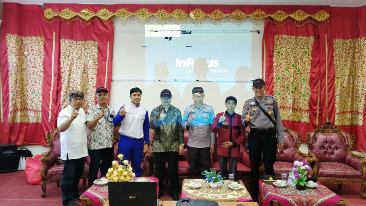 SAFETY RIDING-Suasana seminar safety riding yang diselenggarakan PT Menara Agung di UIN Batusangkar.