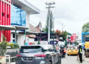 Pengerjaan Perbaikan Drainase, Jalur Menuju Jam Gadang Buka Tutup