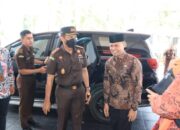 Wabup Sijunjung Iraddatillah Sambut Kedatangan Kajari