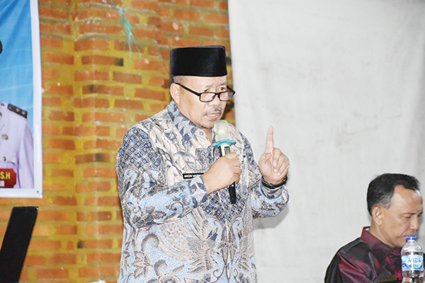 Rakor Wali Nagari se Kabupaten Agam, Harus Bersinergi Membangun Agam 1 RAPAT KOORDINASI— Rakor Wali Nagari se-Kabupaten Agam, AWR meminta seluruh wali nagari untuk saling bersinergi dan bersama-sama membangun Kabupaten Agam disegala bidang.