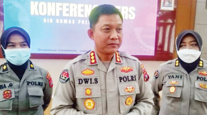 Kombes Pol Dwi Sulistyawan
Kabid Humas Polda Sumbar