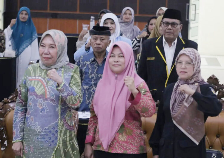 Badan Pengawasan Pemilu (Bawaslu) Kota Padang Panjang menggelar Sosialisasi Pengawasan Pemilu Partisipatif pada Pemilu 2024, Kamis (13/10) di Auditorium Mifan Waterpark.