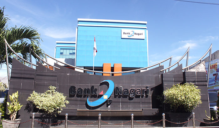 Kantor Pusat Bank Nagari di Jalan Pemuda Nomor 21, Padang Barat, Kota Padang.