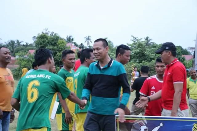 TURNAMEN— Wako Genius Umar  saat bermain dalam turnamen sepakbola mini.