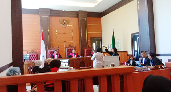 Kasus Dugaan Penganiyaan oleh Terdakwa Wartawati Media Online di Kota Padang