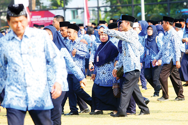 PPPK Angkatan 2019 Bingung, Pertanyakan Kenaikan Gaji Berkala 1 KAPAN— PPPK dan PNS sama-sama ASN kapan diterapkan kebijakan kenaikan gaji berkala.