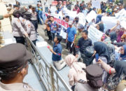 FWB Gelar Aksi Damai di Jam Gadang, Dukung Program Pembangunan Awning di Jalan Minangkabau