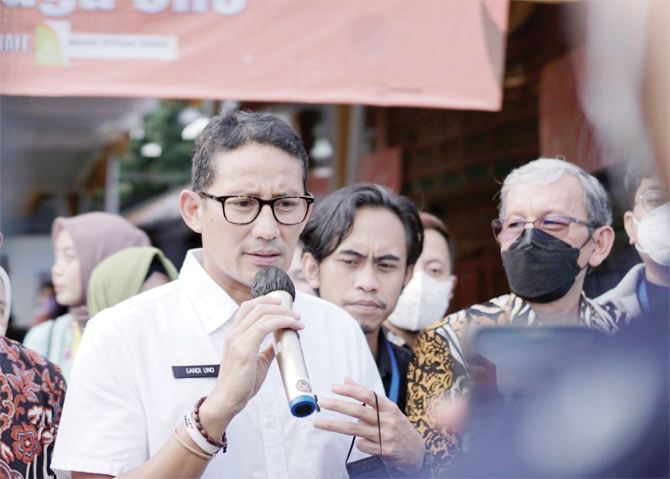 angkat suara— Menteri Pariwisata dan Ekonomi Kreatif (Menparekraf) RI, Sandiaga Salahuddin Uno angkat suara terkait bursa Capres-Cawapres.
