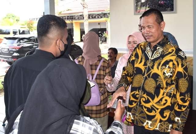 Forum Anak sebagai Mitra Pemerintah Daerah 1 ali Kota Pariaman Genius Umar menyatakan forum anak merupakan mitra pemerintah untuk memenuhi hak anak dan wadah partisipasi anak.