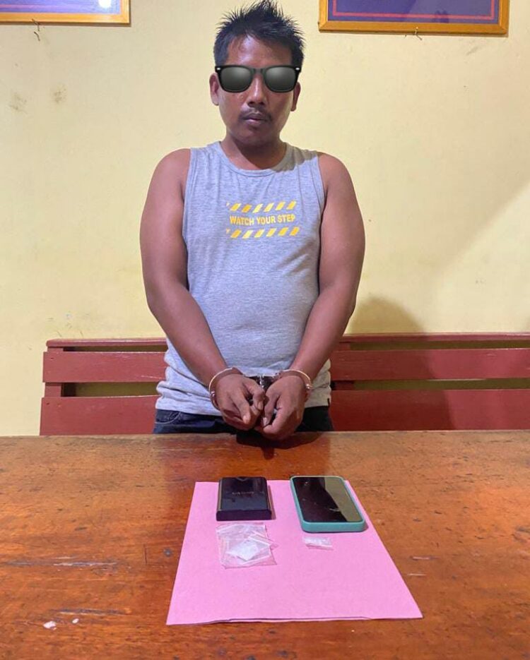PN " Ditangkap Opsnal Sapu Jagat, Saat Hendak Bertransaksi Shabu - Shabu dirumahnya 1 g