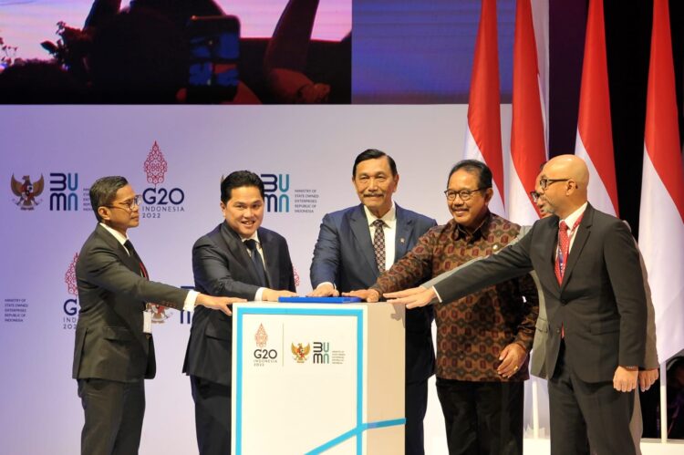 memimpin transisi energi--PLN siap memimpin transisi energi di Indonesia dengan menghadirkan peta jalan mencapai Net Zero Emission 2060.
