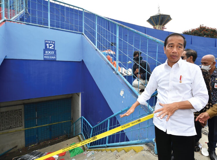 Pakar Psikologi Minta Presiden Keluarkan Executive Order untuk Polri 1 Ilustrasi--Presiden Joko Widodo di Stadion Kanjuruhan, Kabupaten Malang. (Setpres)