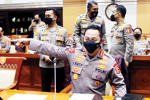 Jenderal Listyo Sigit Ingatkan Anak Buah, Hilangkan Budaya Pungli terhadap Masyarakat 1 RAPAT—Kapolri Jenderal Listyo Sigit Prabowo saat rapat kerja pekan lalu.
