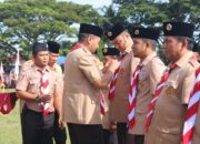Bupati Sijunjung Raih PenghargaanLencana Darma Bakti dari Kwarnas