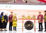 Puncak HLUN 2023, Mensos Harap Masyarakat Lebih Peduli Kepada Lansia, Sutan Riska Tuanku Kerajaan : Ribuan Lansia Terima Manfaat, Terimakasih Buk Mensos Risma