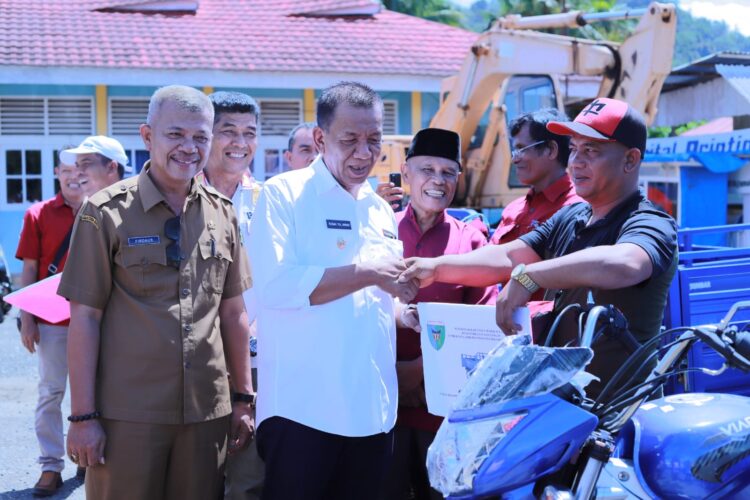 24 unit mesin tempel 15 PK, Diserahkan Untuk Bantu Nelayan di Pesisir Selatan 1 1d7c1267 e0c8 49ec 8340 5652ec5d694a