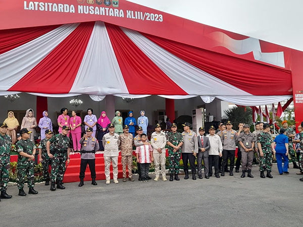 Buka Latsitardanus ke XLIII di Padang