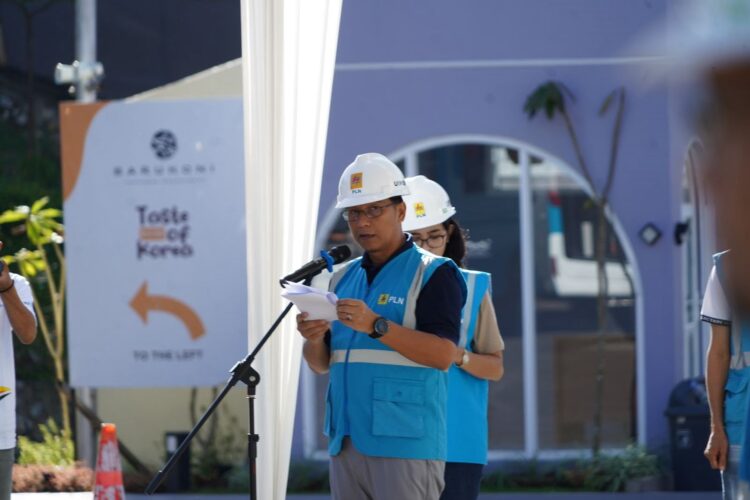 Demi Pelayanan Listrik yang Lebih Baik, PLN Sumbar Resmikan 2 Tim Elit PDKB 1 MERESMIKAN— DExecutive Vice President (EVP) Operasi Distribusi PLN Sumatera dan Kalimantan Agung Nugraha, meresmikan 2 Tim PDKB baru.