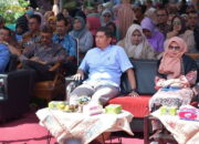 Puluhan Santri TPA/MDTA Al-Isryad Khatam Qur‘an, Wako Deri Asta Berikan Apresiasi