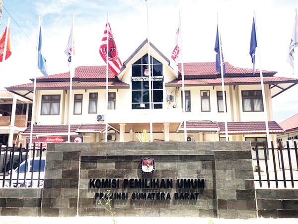 KPU Umumkan 5 Komisioner KPU Sumbar terpilih Periode 2023-2028 1 GEDUNG— Gedung KPU Provinsi Sumatera Barat