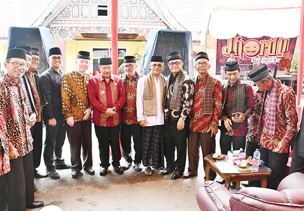 Hadiri HBH Pasukuan Melayu 1